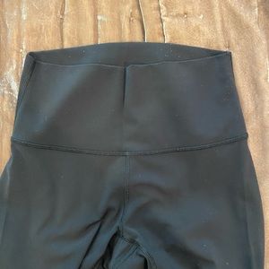 Lululemon Full length Wunder Under leggings